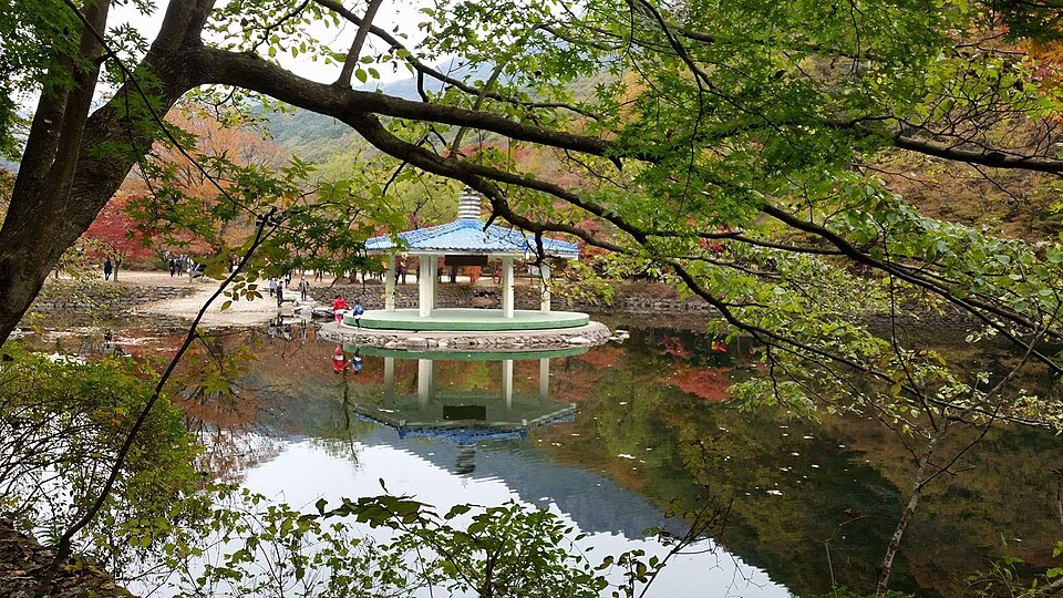 Autumn foliage at Naejangsan National Park in Jeongeup, Jeonbuk